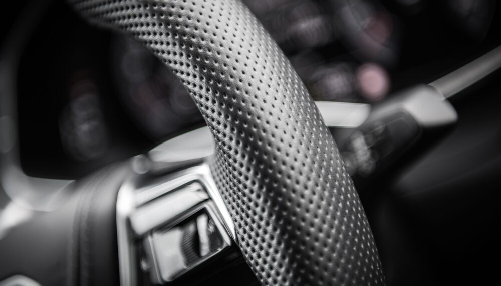 Autoservisas / nuotr.-Virrage-Images-shutterstock