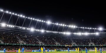 Rekordo besiekiant: kurios rinktinės rungtynės iki šiol Lietuvoje sutraukė didžiausias minias