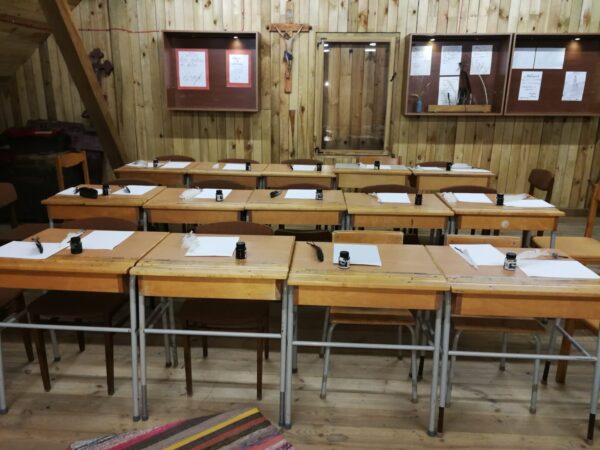 Žemaitės memorialinio muziejaus edukacija „Rašymas žąsies plunksna“