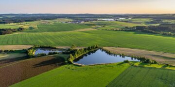 Investuosiantys į žemės ūkio valdas galės gauti iki milijono eurų projektui