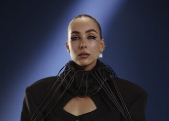 Atlikėja Paulina Paukštaitytė kviečia į didžiausią savo karjeroje koncertą „Žalgirio“ arenoje