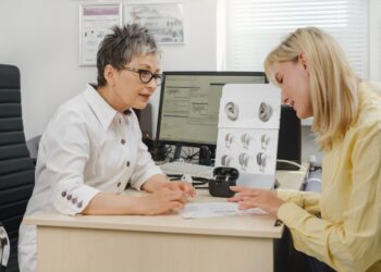 Kompensuojamieji klausos aparatai: pagalba, kai jos reikia