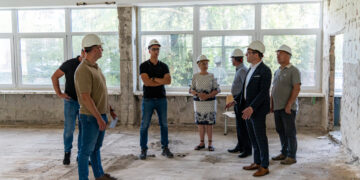 Prasidėjo buvusios „Smalsučio“ pradinės mokyklos pastato konversijos darbai – čia įsikurs modernus socialinių paslaugų centras