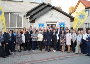 Atidarytas naujas dienos užimtumo centras