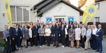 Atidarytas naujas dienos užimtumo centras