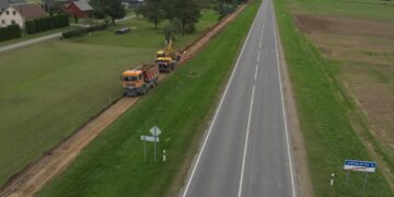 Lukšiuose atnaujinamas A. Tatarės g. pėsčiųjų ir dviračių takas