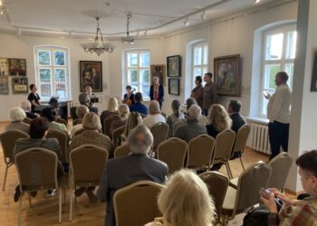 Marijampolėje atidaryta paroda „Abipus sienos“