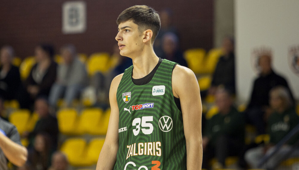 Maksim Brnovič