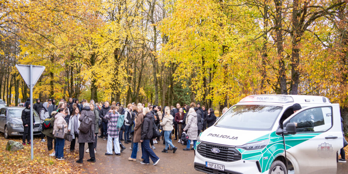 Marijampolės savivaldybės administracija surengė realaus veiksmo civilinės saugos pratybas