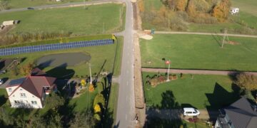 Pradėti pėsčiųjų ir dviračių tako įrengimo darbai Girėnuose