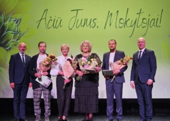 Šakiuose paminėta Mokytojų dienos šventė