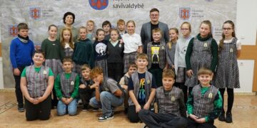 Savivaldybėje lankėsi Vilkaviškio pradinės mokyklos ketvirtokai