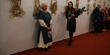 Įvyko Danutės Saukaitienės parodos „Žolynų virsmas ir ne tik...“ atidarymas