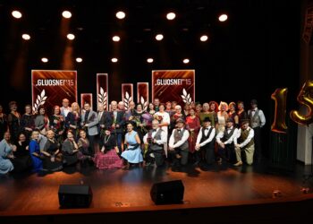 Mėgėjų teatras „Gluosnė“ šventė 15 metų jubiliejų