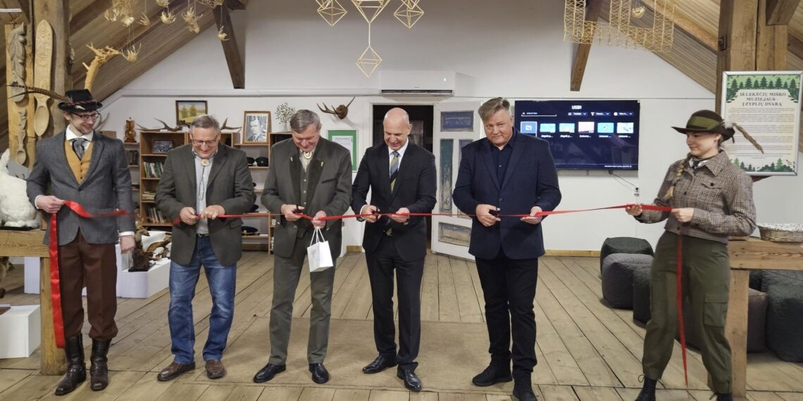 Lekėčių miško muziejaus ekspozicija sėkmingai įsikūrė Zypliuose