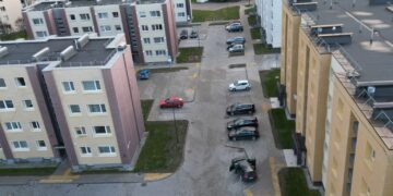 Šakiuose užbaigti Draugystės tako kiemų ir takų rekonstravimo darbai