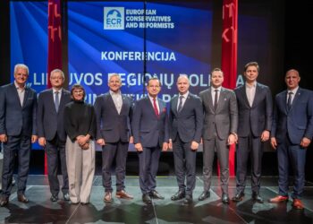 Šakiuose įvyko konferencija „Lietuvos regionų politika: ar turime teisę pasilikti?“