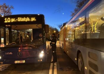 Padidinto pavojaus transporto kontrolė: neblaivūs vairuotojai ir dažniausi pažeidimai