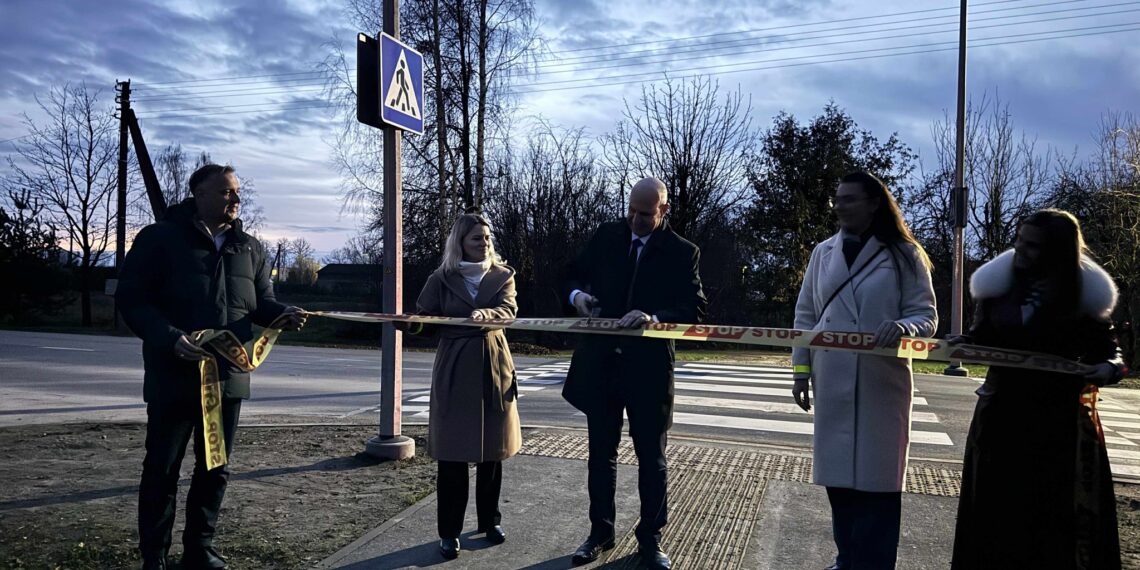 Baltrušiuose atidaryta pėsčiųjų perėja - bendruomenės iniciatyvos vaisius
