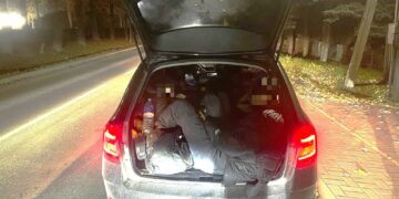 Tauragiškio planai pasipelnyti už septynių migrantų nugabenimą sužlugo Marijampolėje