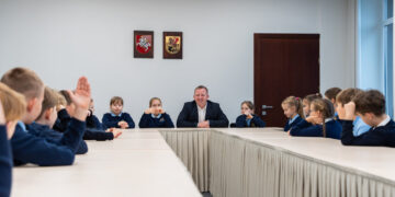 Mažieji miesto gyventojai svečiavosi savivaldybėje