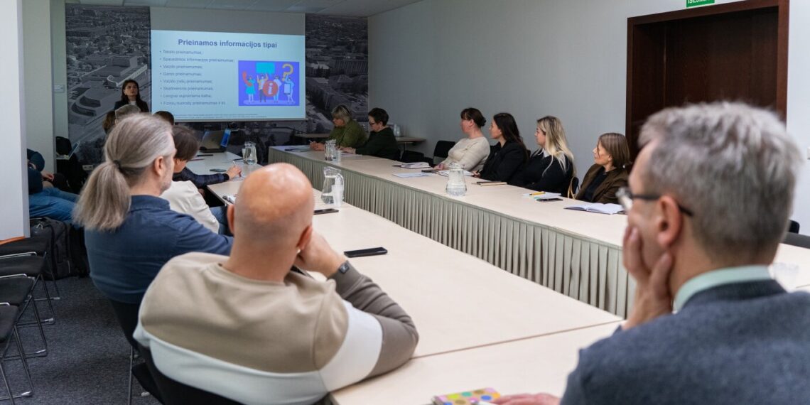 Mokymai apie lengvai suprantamos kalbos rengimą – žingsnis didesnio informacijos prieinamumo link