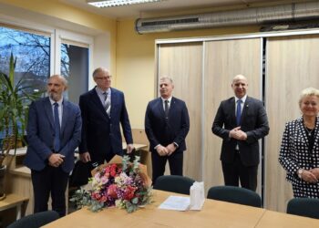 Pristatytas naujas VDU Šakių „Žiburio“ gimnazijos direktorius