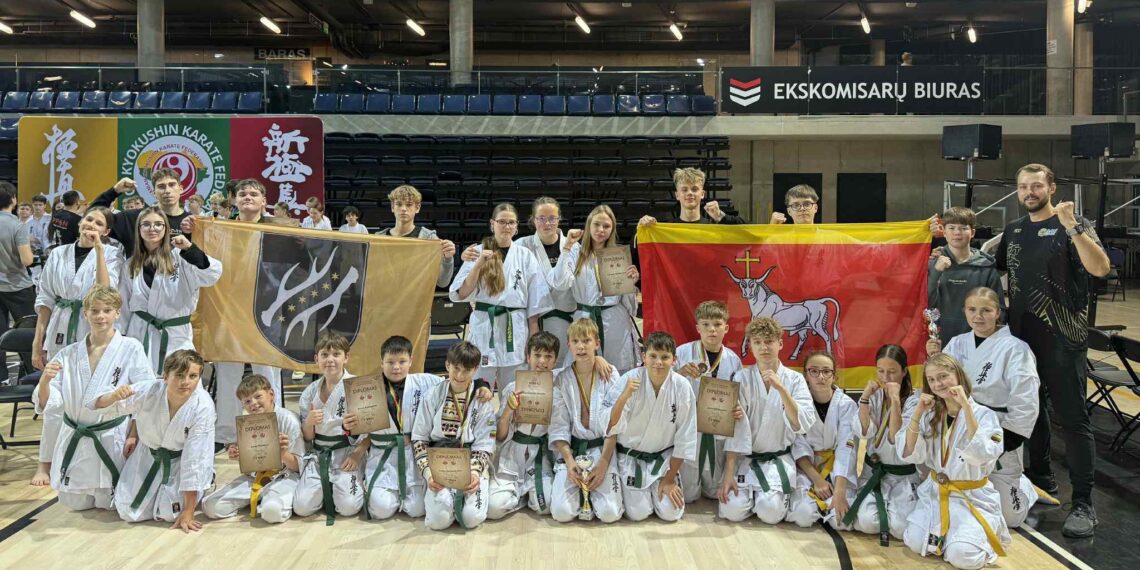 Prizininkų ir dalyvių nuotrauka