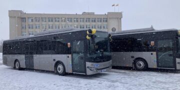 Marijampolėje pristatyti nauji modernūs miesto autobusai