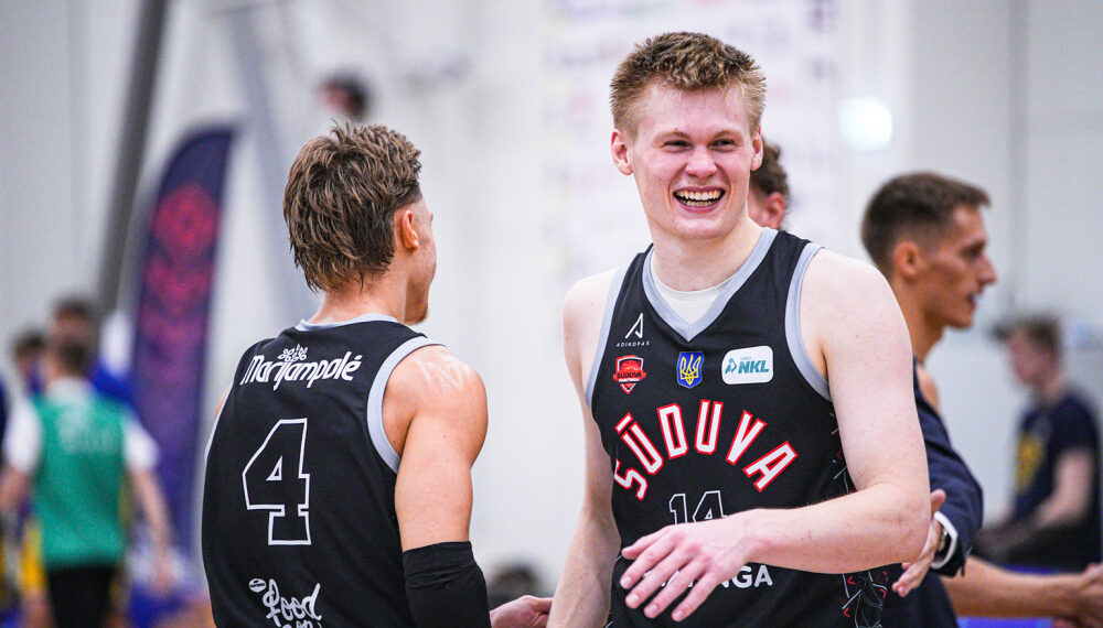 „Sūduva-Mantinga“ padėkojo už darbą amerikiečiui