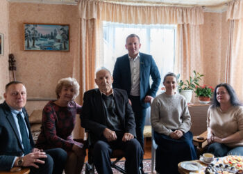 Garbinga sukaktis Skaisčiūnuose: Juozui Naujokaičiui – 100!