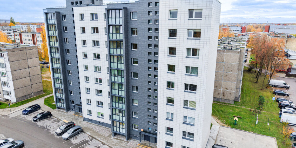 Marijampolėje baigta dar vieno daugiabučio namo renovacija