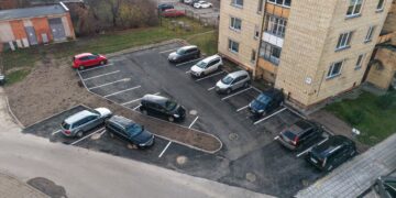 Marijampolėje – dvi naujos, patogios ir saugios automobilių stovėjimo aikštelės