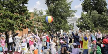 Skaitymo nuotykiai ir teatriniai atradimai projekte „Knyginėtojai“