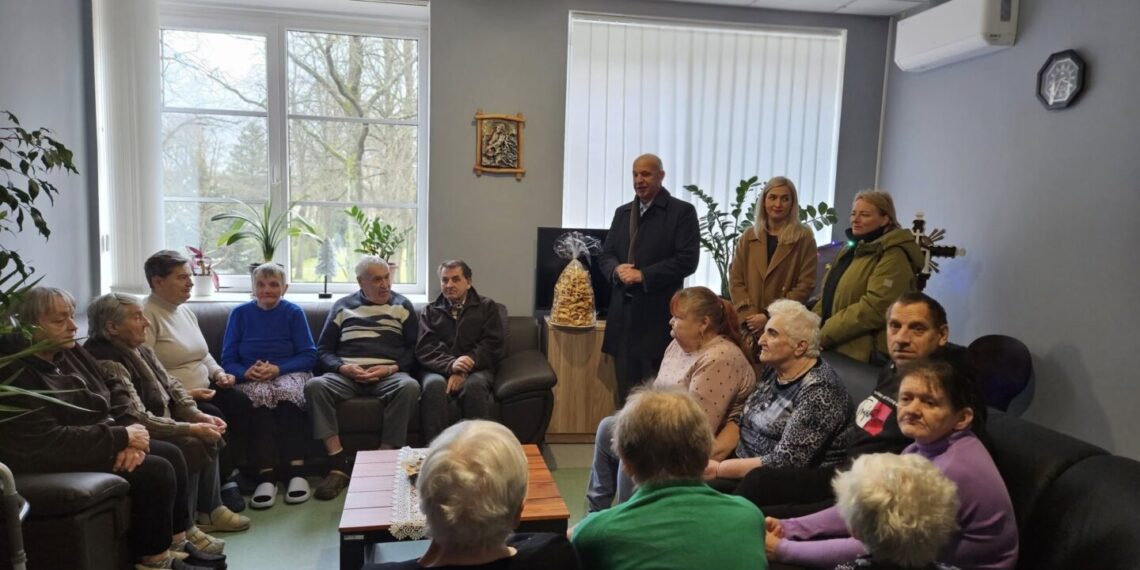 Šventinė nuotaika - Šakių rajono socialinės globos įstaigose