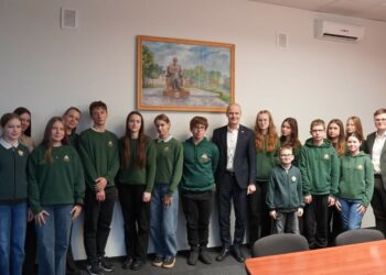 Savivaldybėje lankėsi Gražiškių gimnazijos Bartninkų Jono Basanavičiaus skyriaus mokiniai