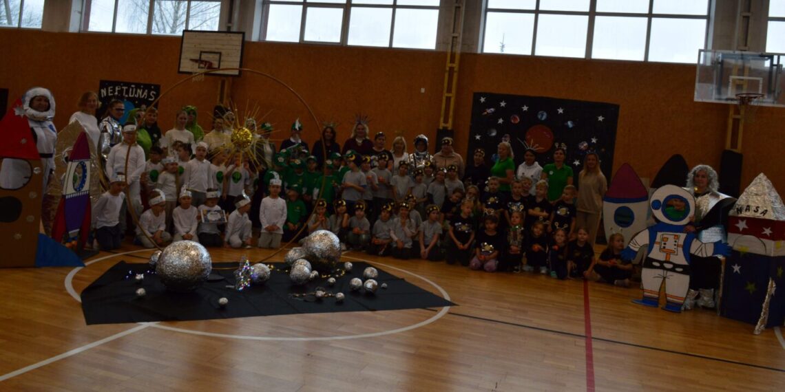 Kalvarijos vaikų lopšelis-darželis „Žilvitis“ organizavo tradicines vaikų sporto žaidynes „Kosminis skrydis“