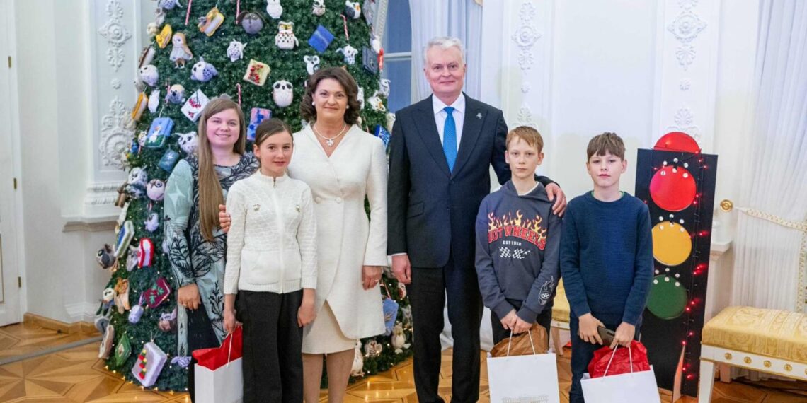 Lekėčių vaikų dienos centro vaikai apsilankė Lietuvos Respublikos Prezidento kanceliarijoje