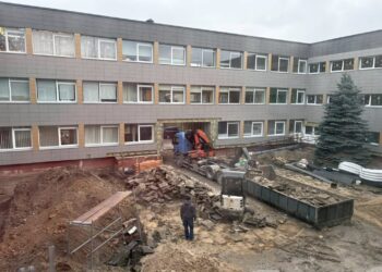 Prasidėjo Petro Armino progimnazijos progimnazijos tvarkymo darbai