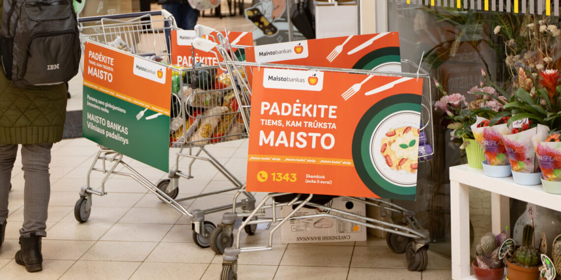 „Maisto banko“ akcijoje paaukota daugiau nei 332 tūkstančiai maisto produktų