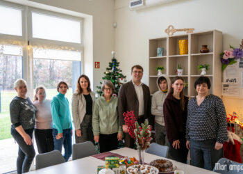 Kalėdų laukimo džiaugsmas grupinio gyvenimo namuose