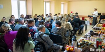 Adventas Marijampolėje: susitelkimas, šiluma ir bendrystė