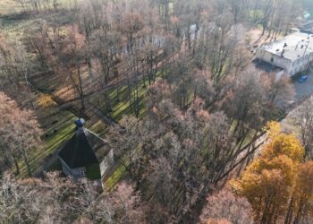 Lankytojų patogumui pritaikoma Antanavo dvaro ir Višakio Rūdos bažnyčios aplinka