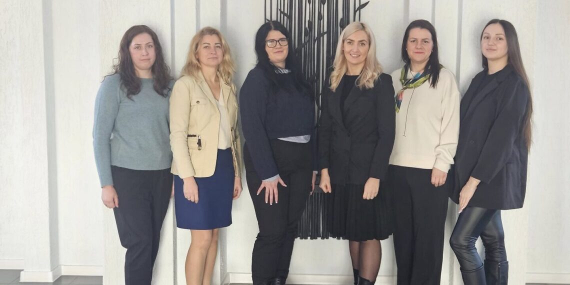 Šakių rajono savivaldybėje vyko susitikimas su organizacijos „Gerumo rankos“ atstovėmis