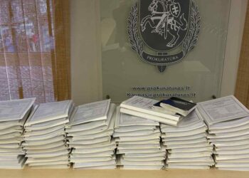 Teismui perduota labai didelės apimties sistemingo sukčiavimo byla