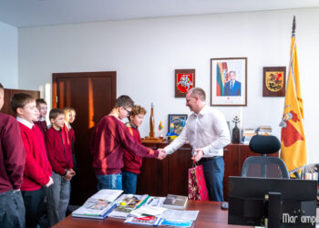 Marijampolės savivaldybės administracijoje apsilankė 6-okai iš Marijampolės Jono Totoraičio progimnazijos