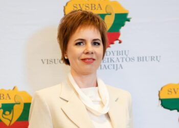 Vilkaviškio rajono savivaldybės visuomenės sveikatos biuro specialistė įvertinta Metų specialisto apdovanojimu