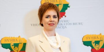 Vilkaviškio rajono savivaldybės visuomenės sveikatos biuro specialistė įvertinta Metų specialisto apdovanojimu