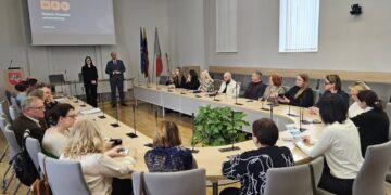 MRU Sūduvos akademija pristatė studijų kryptis ir bendradarbiavimo galimybes Šakiuose