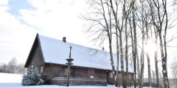 J. Basanavičius – keliaujantis kovotojas: romantiškas intravertas ar racionalus praktikas?